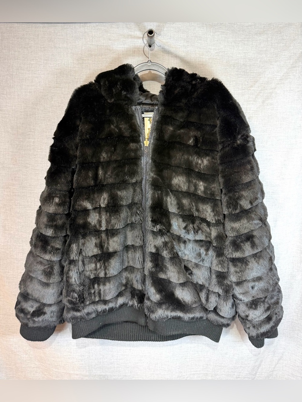 Ablanche Plush Faux Fur Zip-Up Jacket in Black reversible